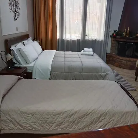 Xenonas Arxontiko * Káto Loutrákion