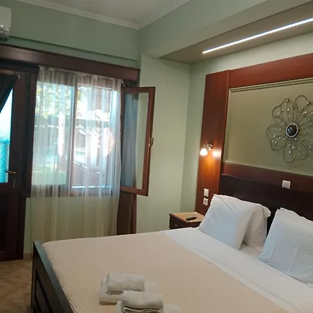 Xenonas Arxontiko Káto Loutrákion